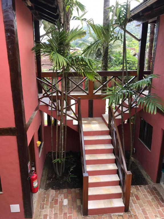 Linda Pousada a Venda em Juquehy